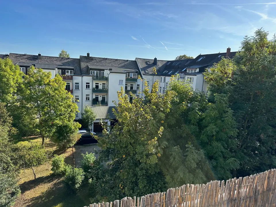 2 room apartment with 65 m² in Chemnitz – Photo 1