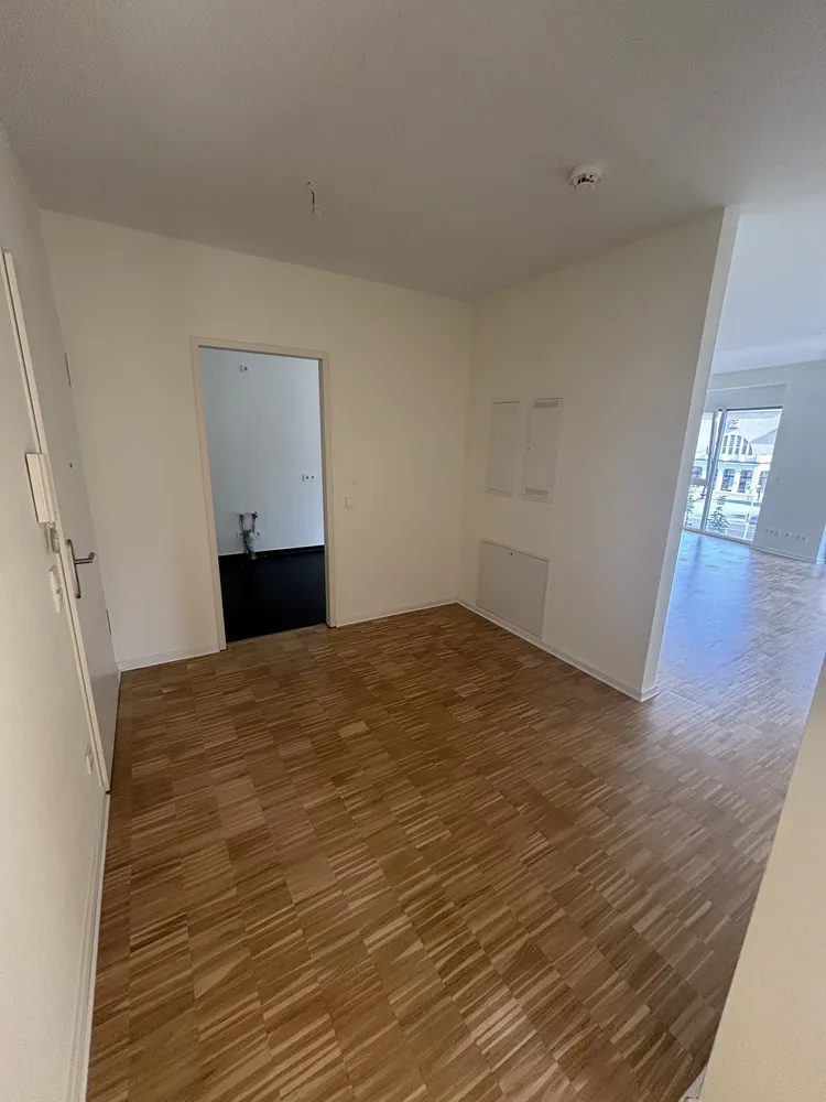 2 room apartment with 80 m² in Hanover – Photo 8