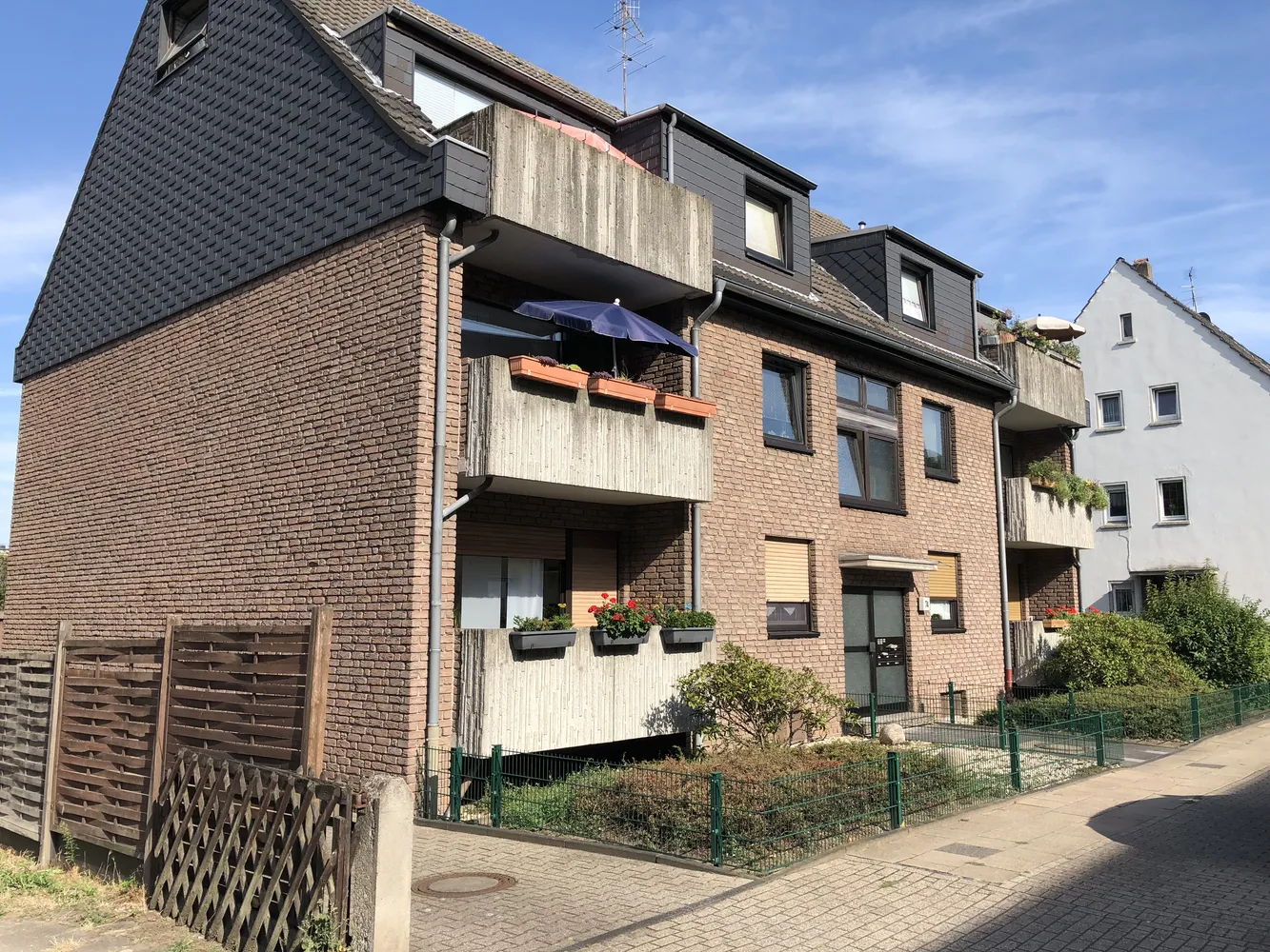 3 Zimmer Wohnung mit 82 m² in Oberhausen – Bild 1