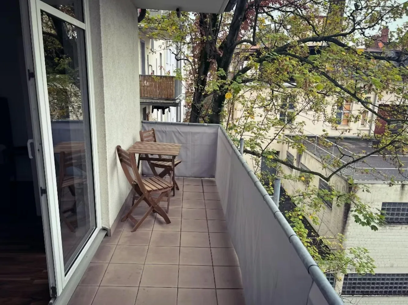 WG-Zimmer mit 25 m² in Frankfurt am Main – Bild 3