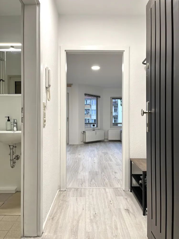1 room apartment with 38 m² in Hanover – Photo 2