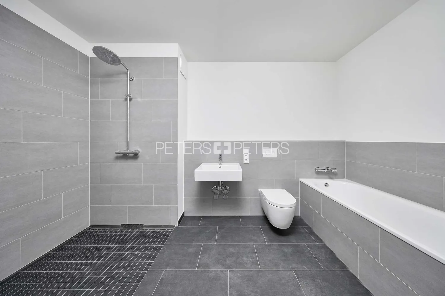 5 Zimmer Wohnung mit 128 m² in Hamburg – Bild 8