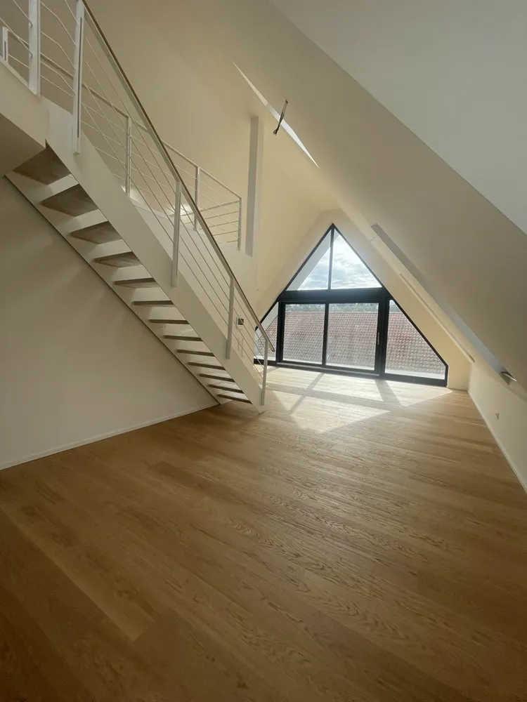 5 Zimmer Wohnung mit 131 m² in Wiesbaden – Bild 4