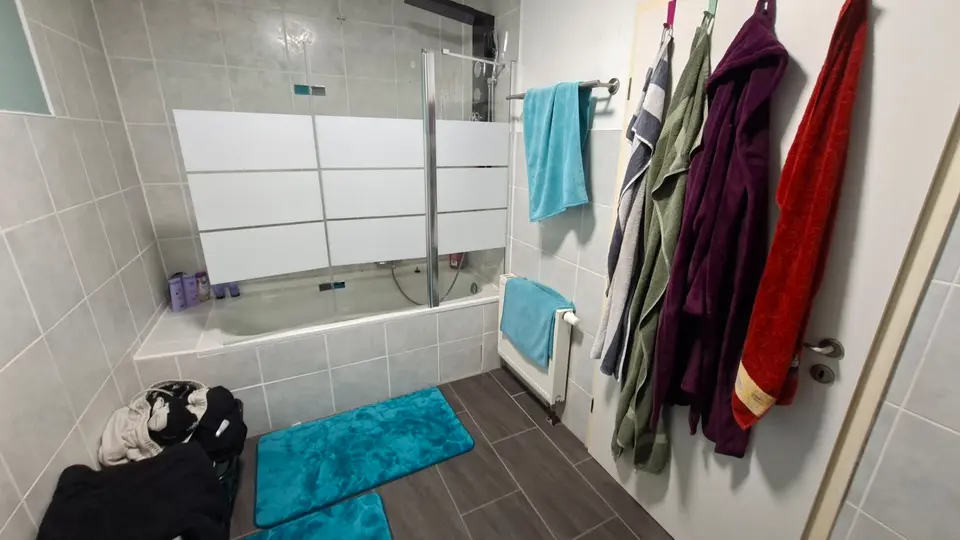 4 Zimmer Wohnung mit 115 m² in Suhl – Bild 6