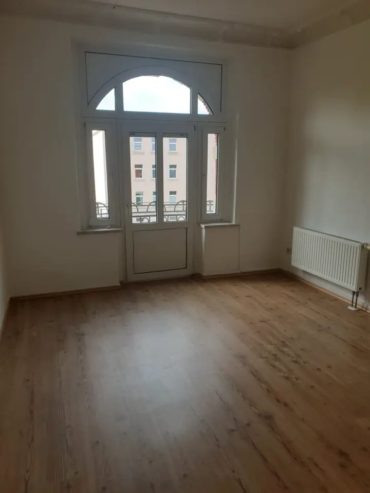 2 Zimmer Wohnung mit 73 m² in Riesa – Bild 1