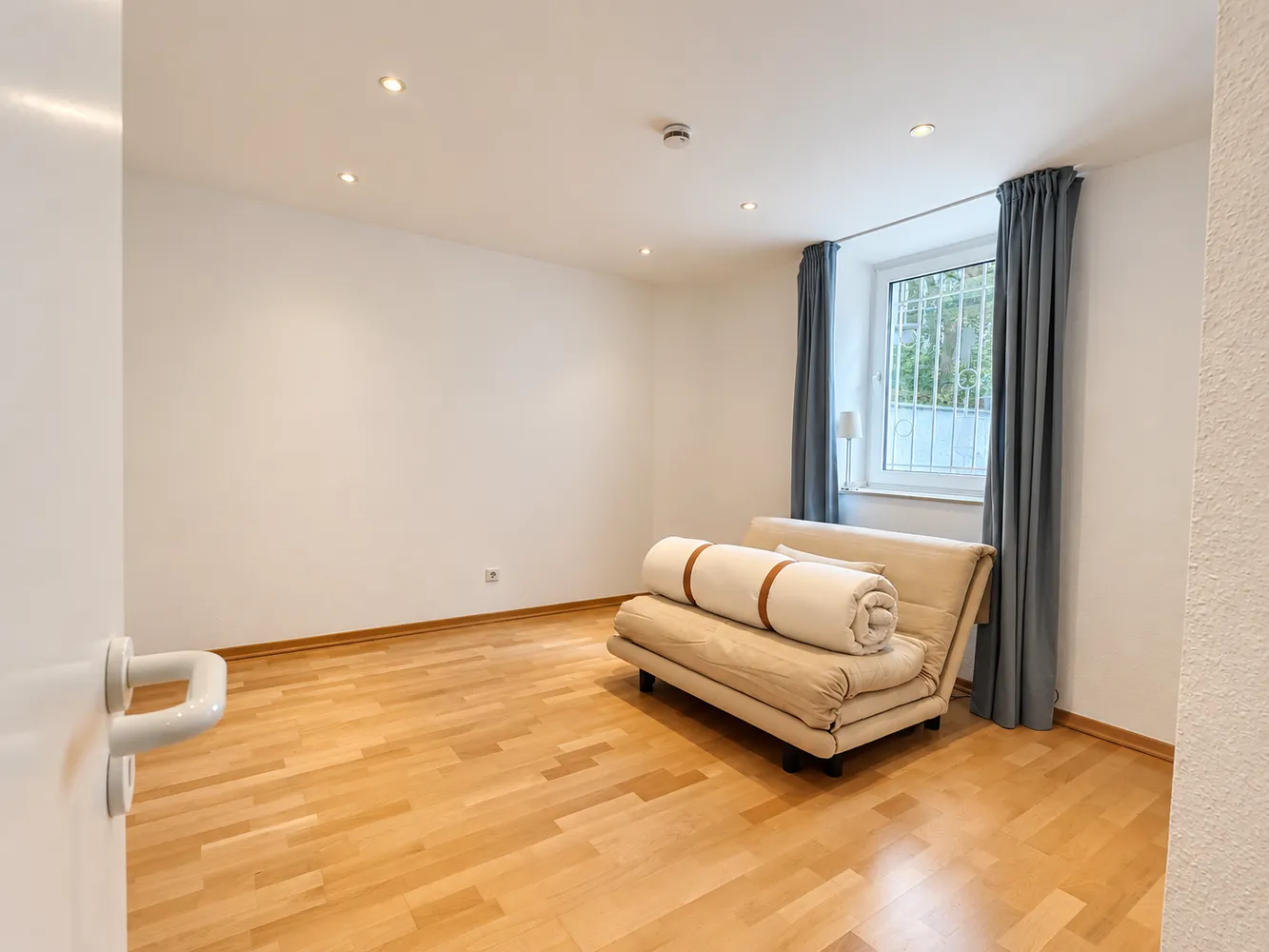 2 Zimmer Wohnung mit 70 m² in Düsseldorf – Bild 11