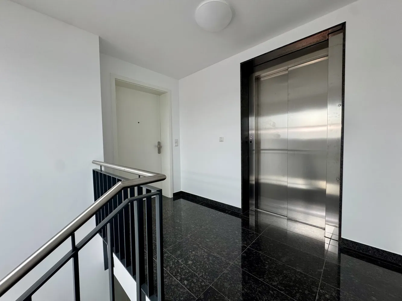 4 Zimmer Wohnung mit 107 m² in Mönchengladbach – Bild 3