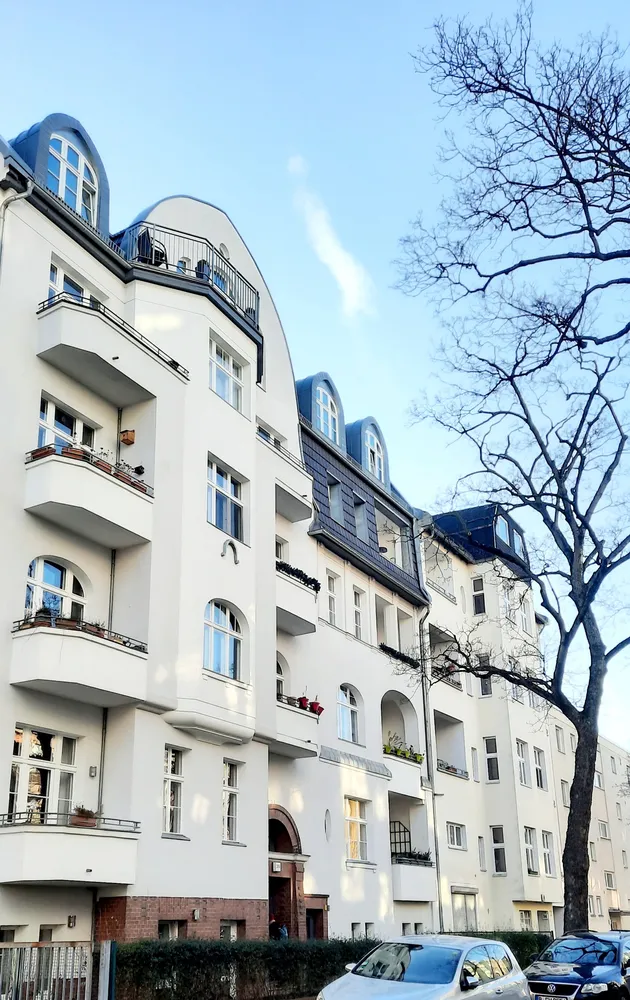 2 room apartment with 74 m² in Berlin – Photo 2