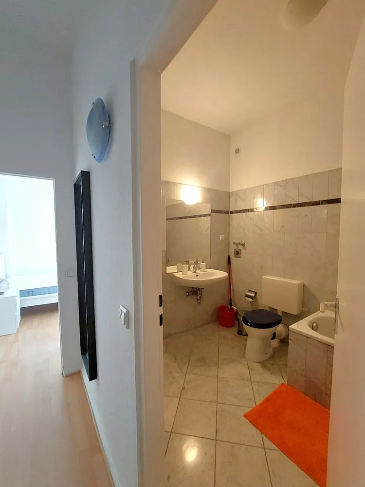 1 Zimmer Wohnung mit 35 m² in Berlin – Bild 3