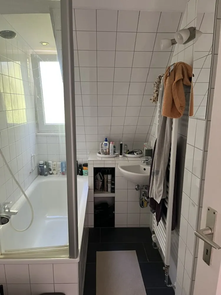 4 Zimmer Wohnung mit 65 m² in Stuttgart – Bild 7
