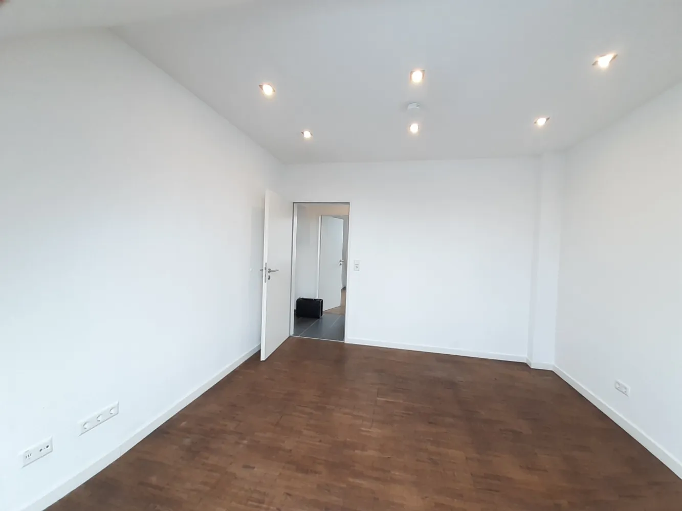 2 room apartment with 41 m² in Hanover – Photo 6
