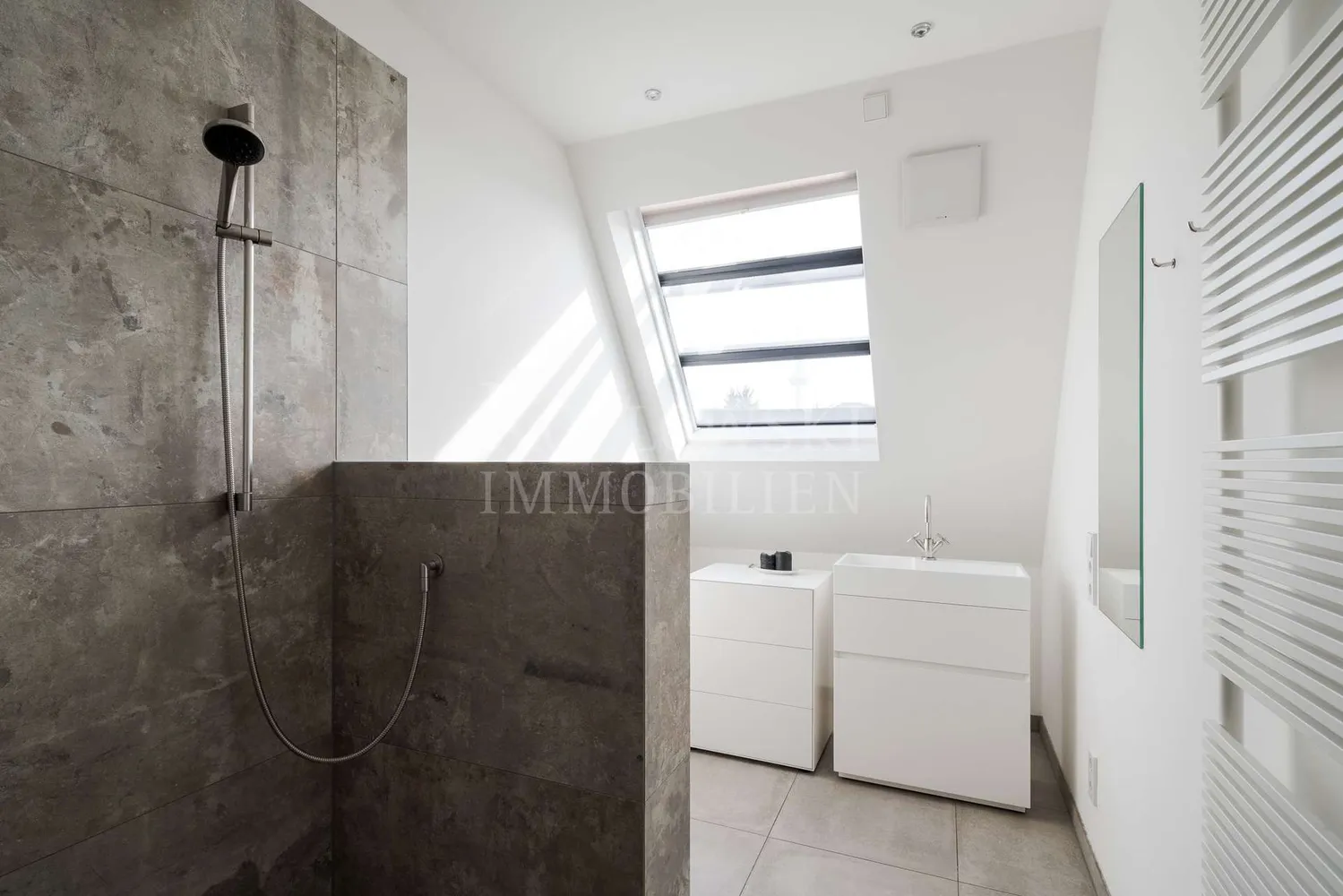 4 Zimmer Wohnung mit 157 m² in Mannheim – Bild 4