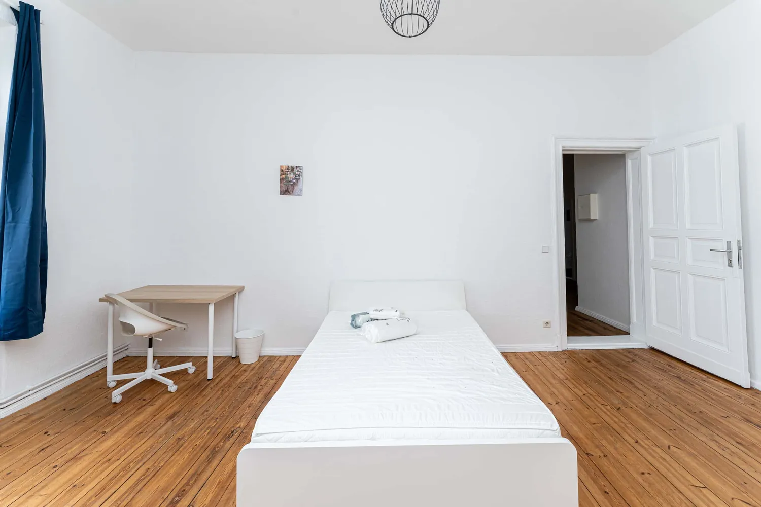 Shared room with 15 m² in Berlin – Photo 1