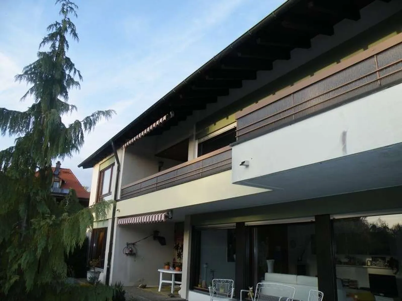 4 Zimmer Wohnung mit 125 m² in Pforzheim – Bild 3