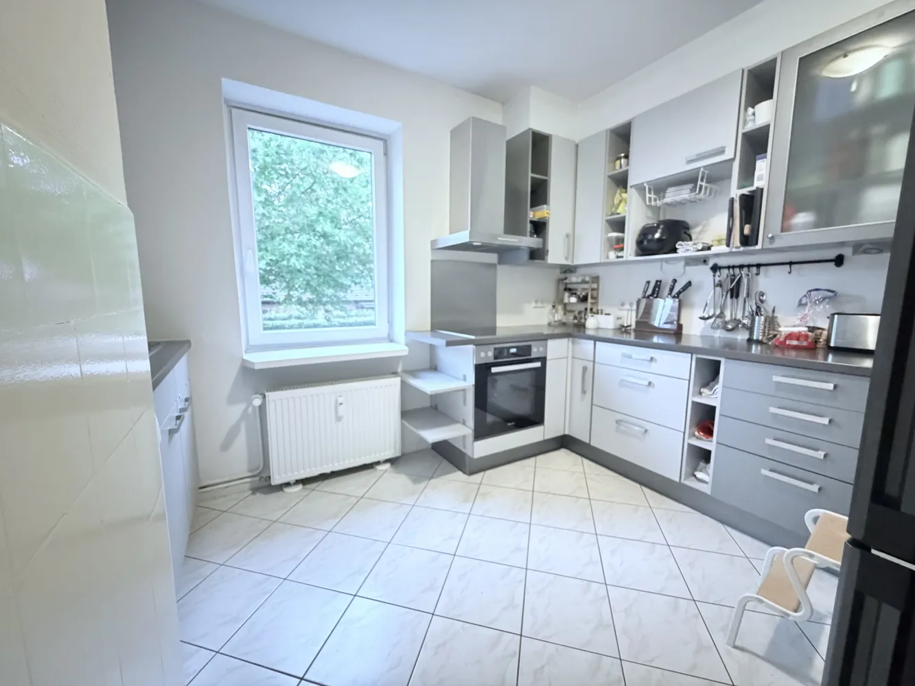 5 Zimmer Wohnung mit 115 m² in Hamburg – Bild 2