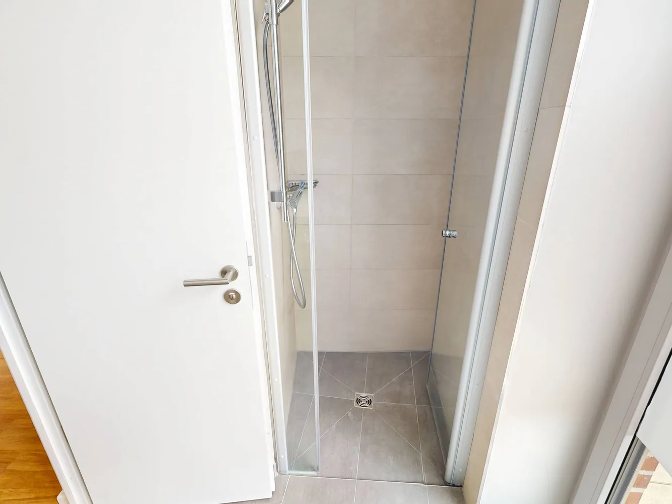 3 Zimmer Wohnung mit 105 m² in Hamburg – Bild 12