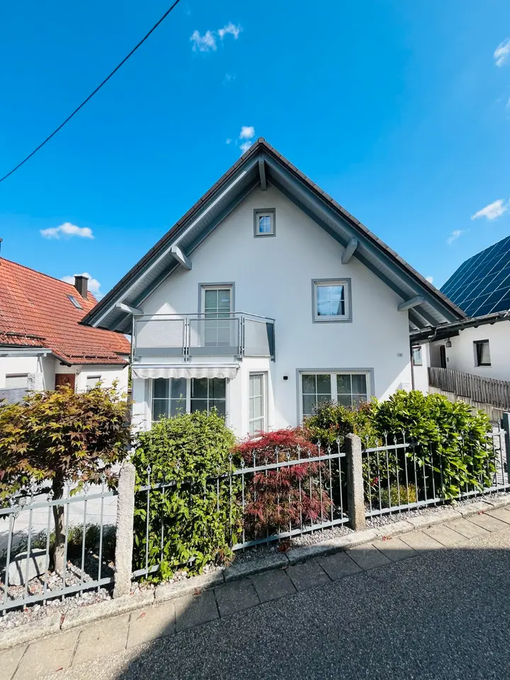 5 Zimmer Haus mit 128 m² in Landshut – Bild 1