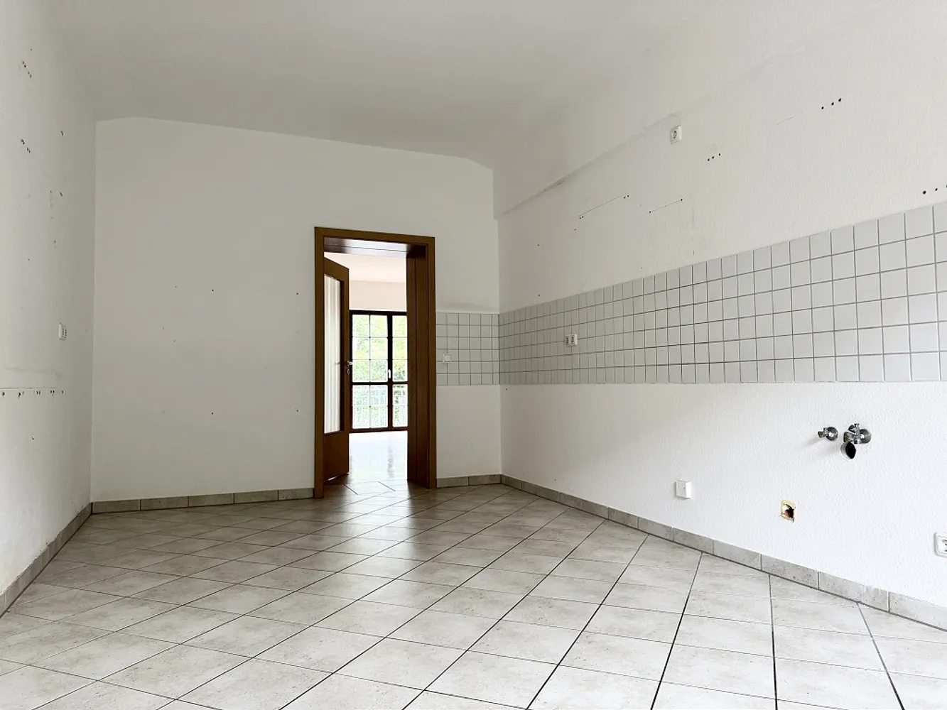 5 Zimmer Wohnung mit 145 m² in Dresden – Bild 7