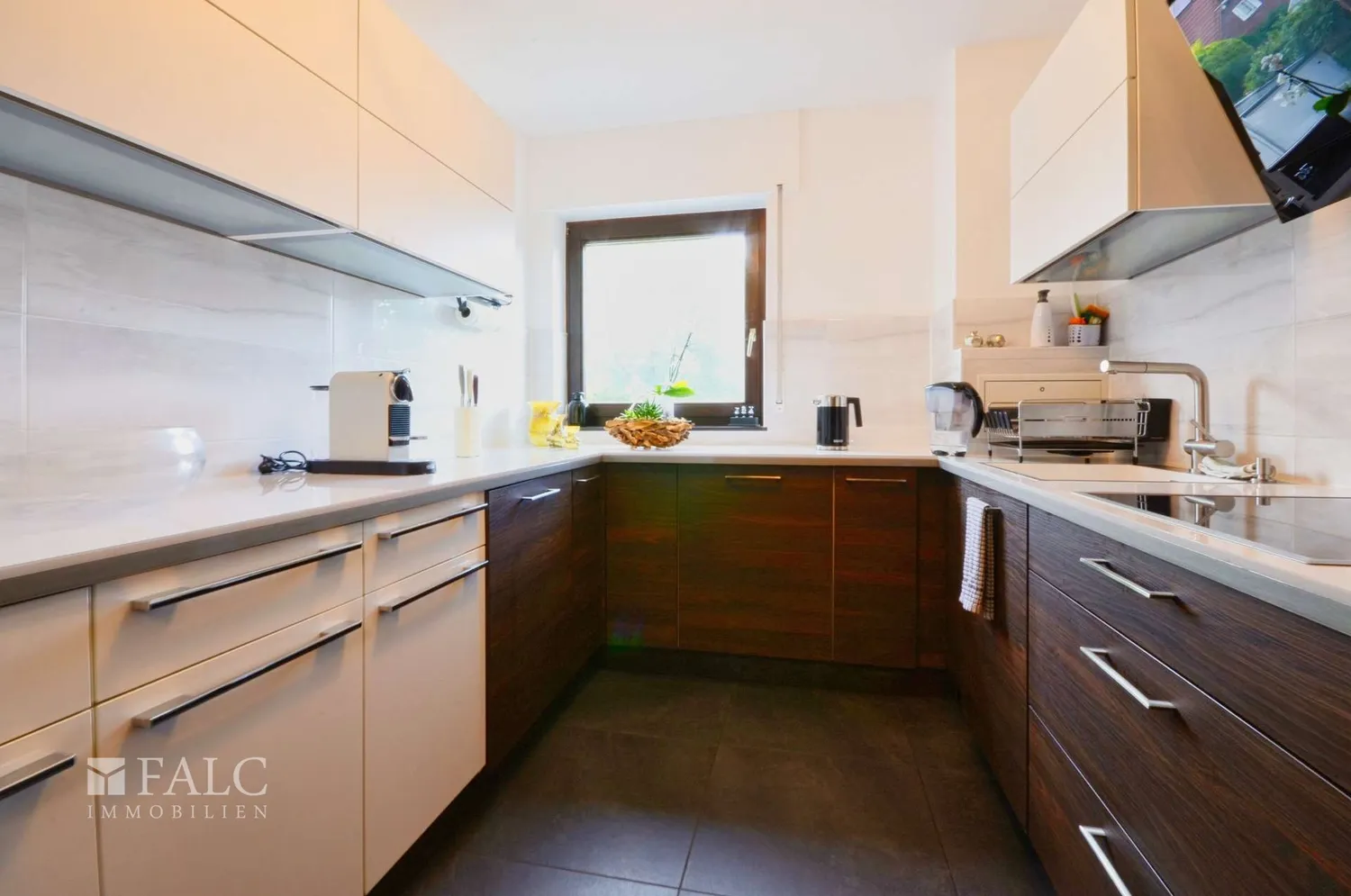 3 Zimmer Wohnung mit 118 m² in Köln – Bild 8