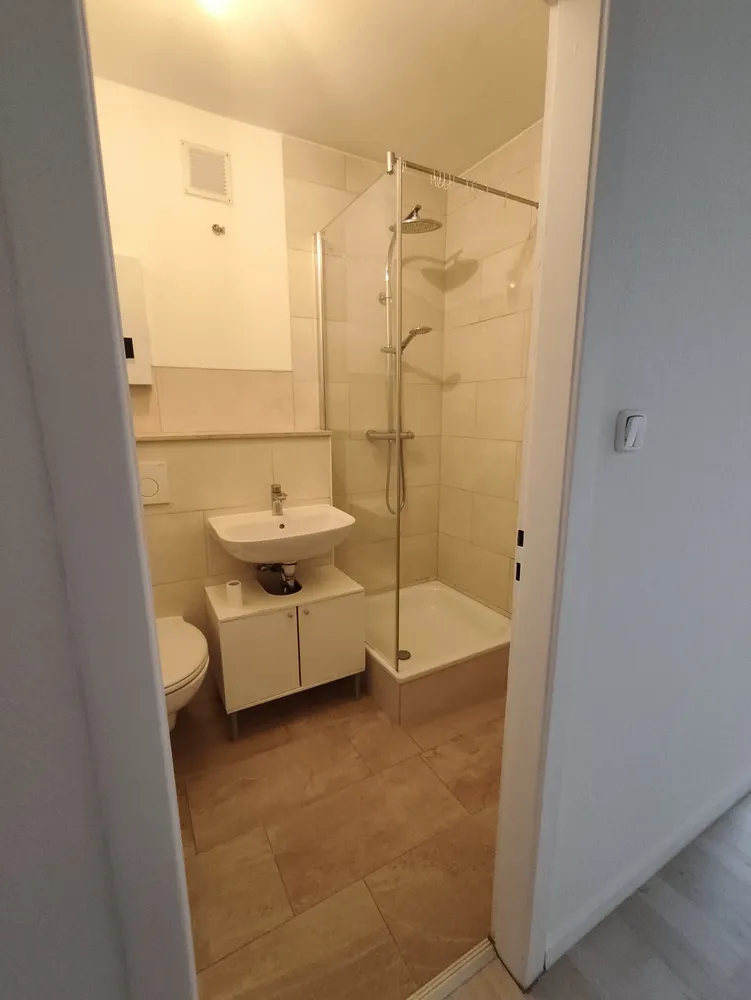 1 Zimmer Wohnung mit 17 m² in Köln – Bild 7