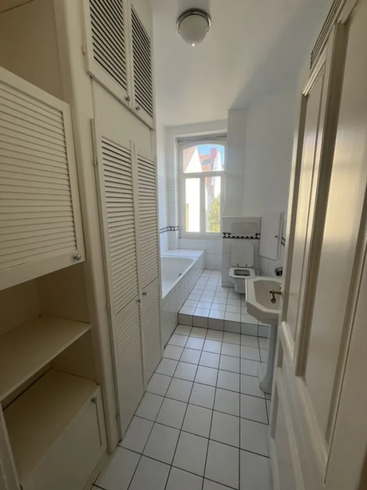 4 Zimmer Wohnung mit 98 m² in Frankfurt am Main – Bild 10
