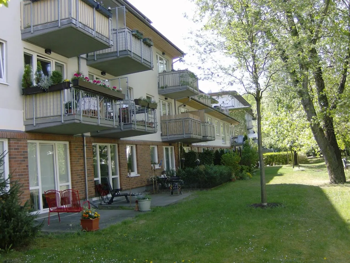 2 room apartment with 64 m² in Berlin – Photo 4