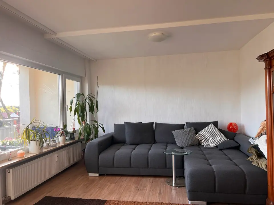 WG-Zimmer mit 80 m² in Dietzenbach – Bild 1