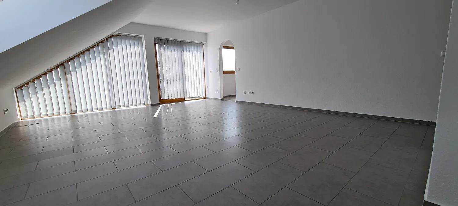 3 Zimmer Wohnung mit 88 m² in Paderborn – Bild 2