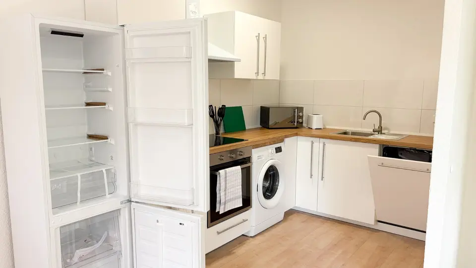 2 Zimmer Wohnung mit 40 m² in Halle (Saale) – Bild 2
