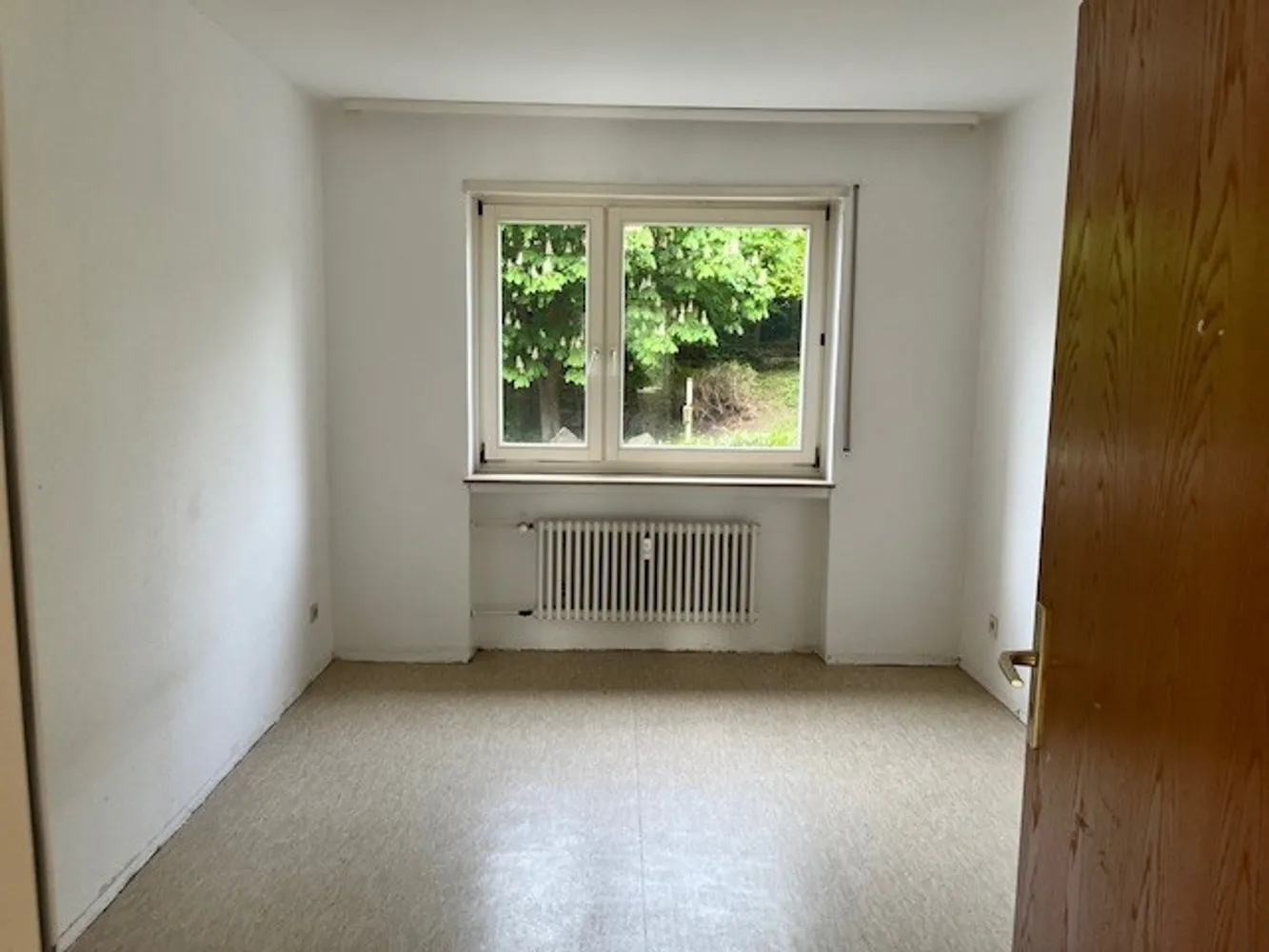 4 Zimmer Wohnung mit 118 m² in Kassel – Bild 2
