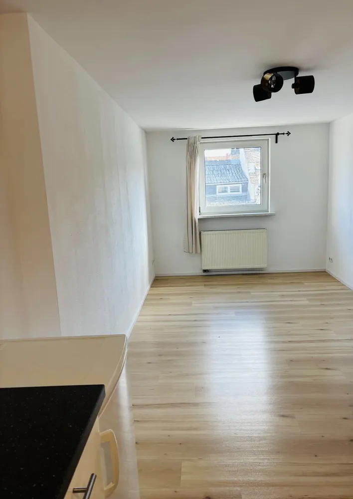 2 Zimmer Wohnung mit 42 m² in Wiesbaden – Bild 3