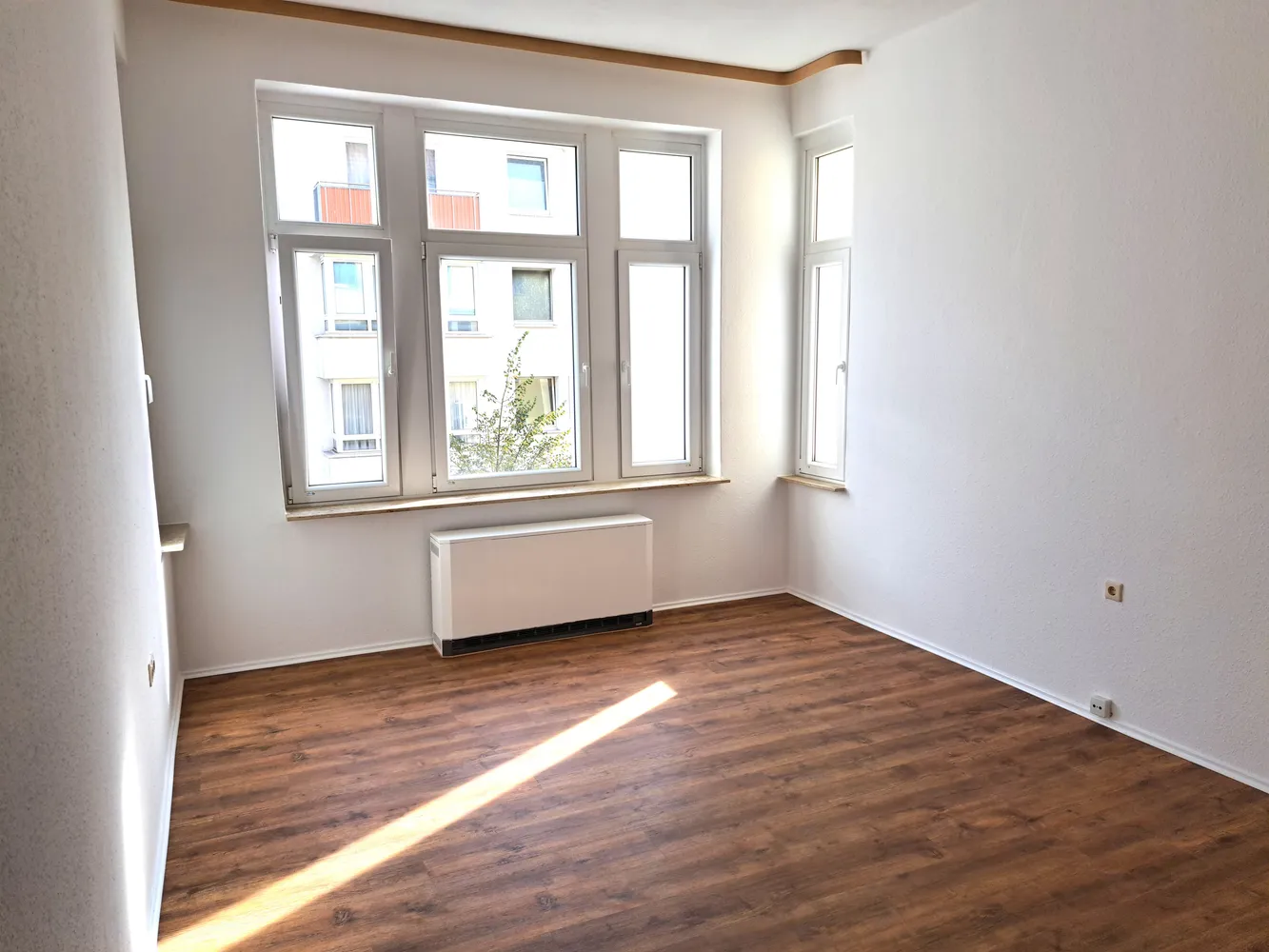 3 Zimmer Wohnung mit 75 m² in Hannover – Bild 2