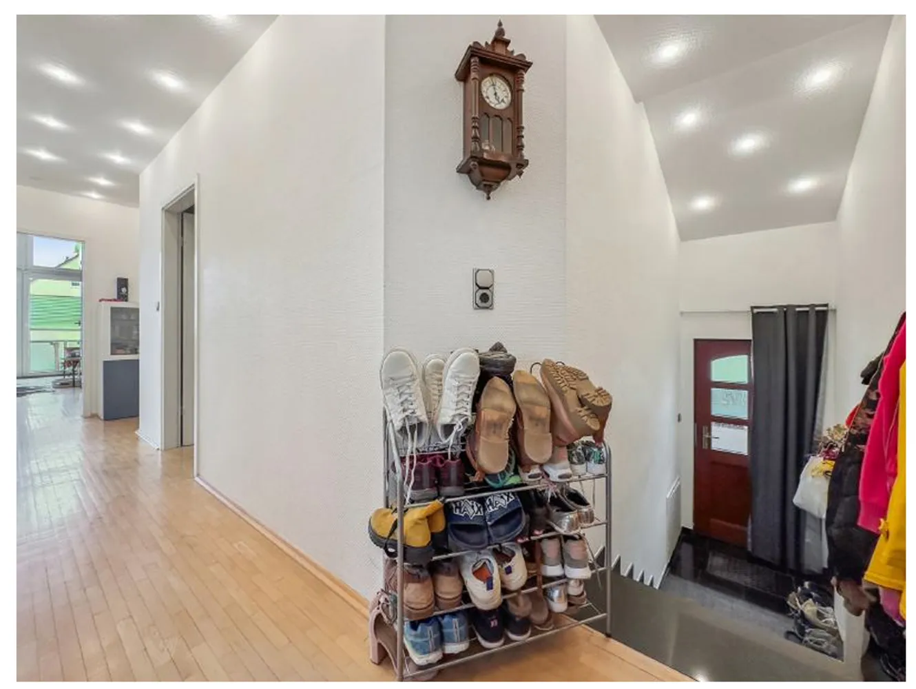 3 Zimmer Wohnung mit 92 m² in Frankfurt am Main – Bild 2