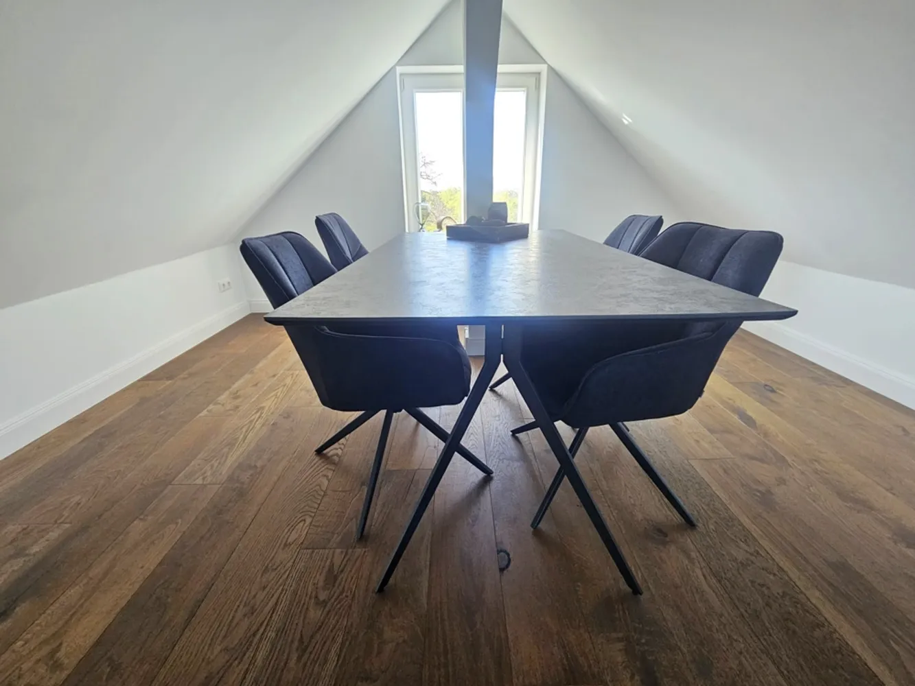 2 room apartment with 96 m² in Magdeburg – Photo 4