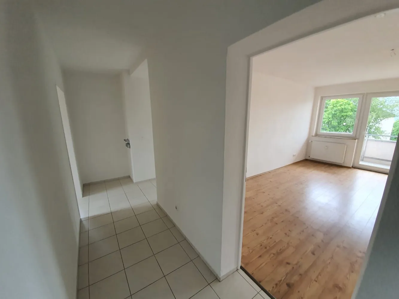 3 Zimmer Wohnung mit 70 m² in Eschwege – Bild 1