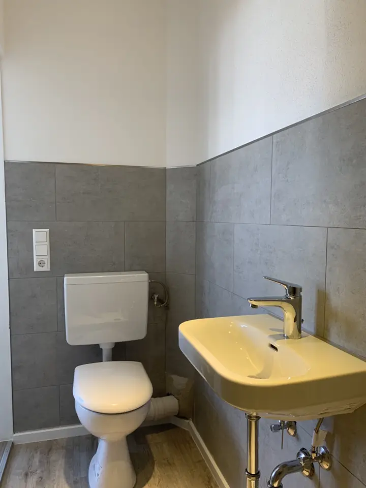2 Zimmer Wohnung mit 60 m² in Sonneberg – Bild 6