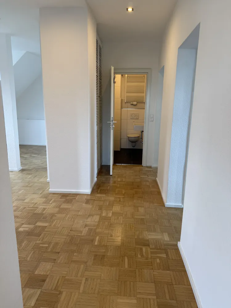 4 Zimmer Wohnung mit 85 m² in Frankfurt am Main – Bild 12