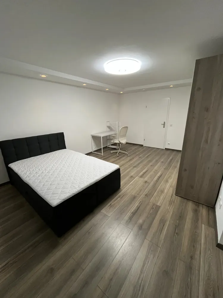 WG-Zimmer mit 22 m² in Düsseldorf – Bild 1