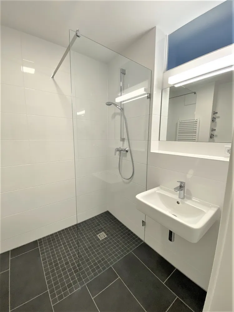 1 room apartment with 30 m² in Berlin – Photo 8