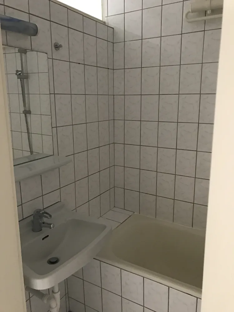 1 Zimmer Wohnung mit 28 m² in Köln – Bild 4