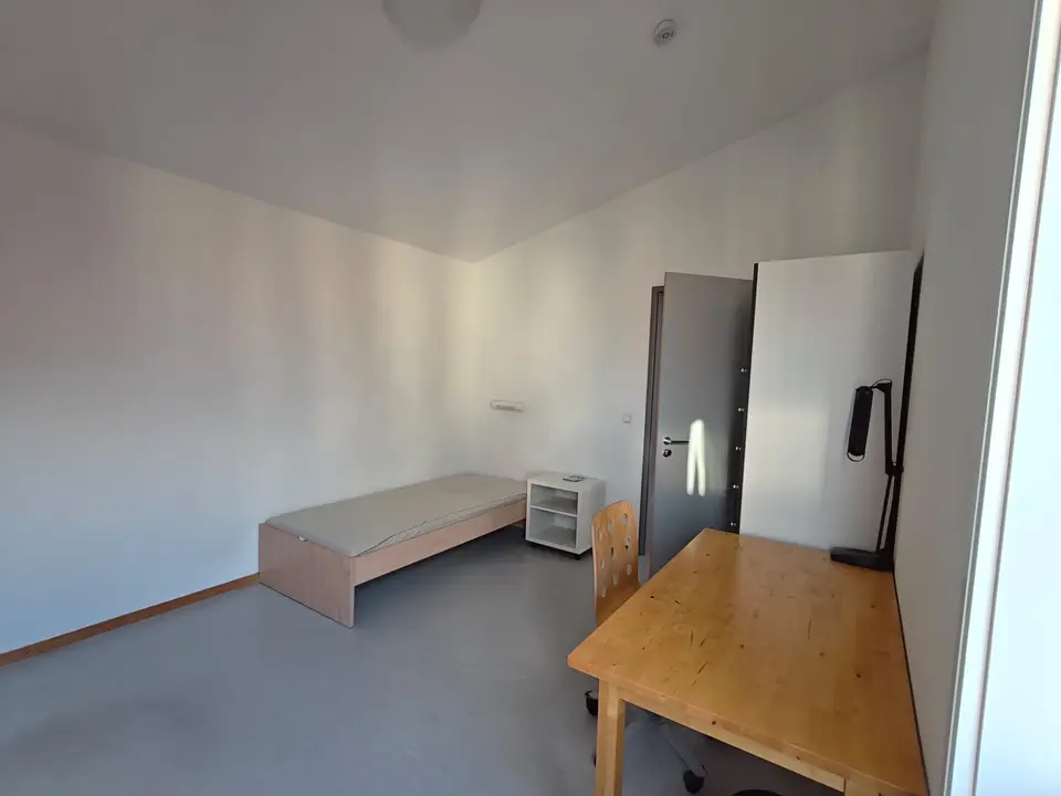WG-Zimmer mit 16 m² in Lübeck – Bild 2