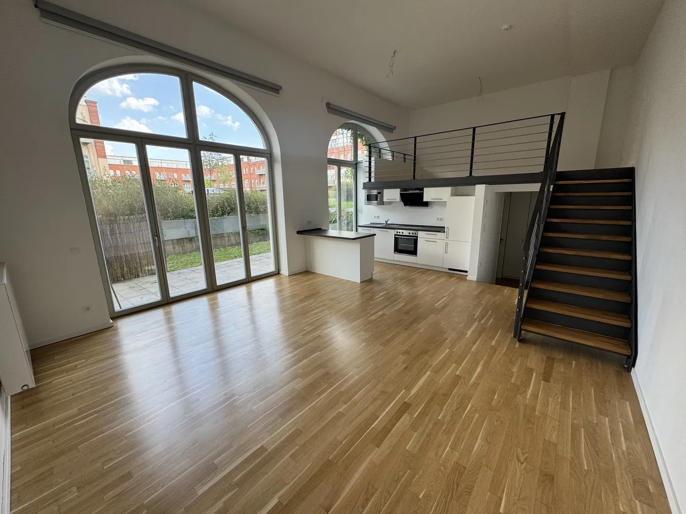 2 Zimmer Wohnung mit 66 m² in Berlin – Bild 1