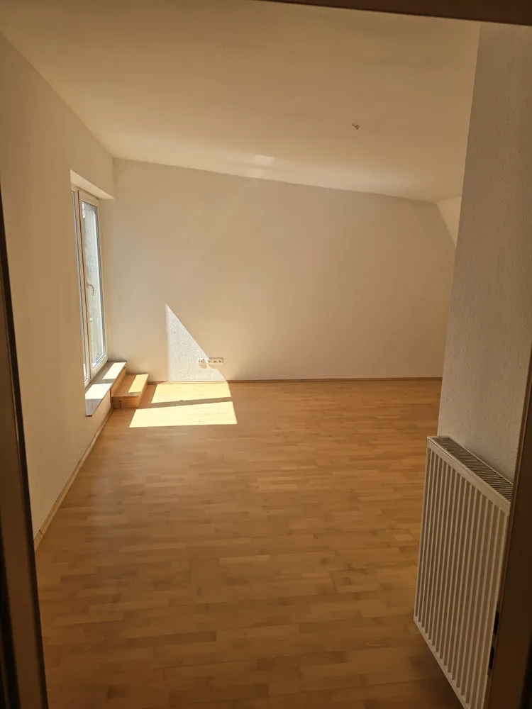 2 Zimmer Wohnung mit 127 m² in Mülheim an der Ruhr – Bild 2