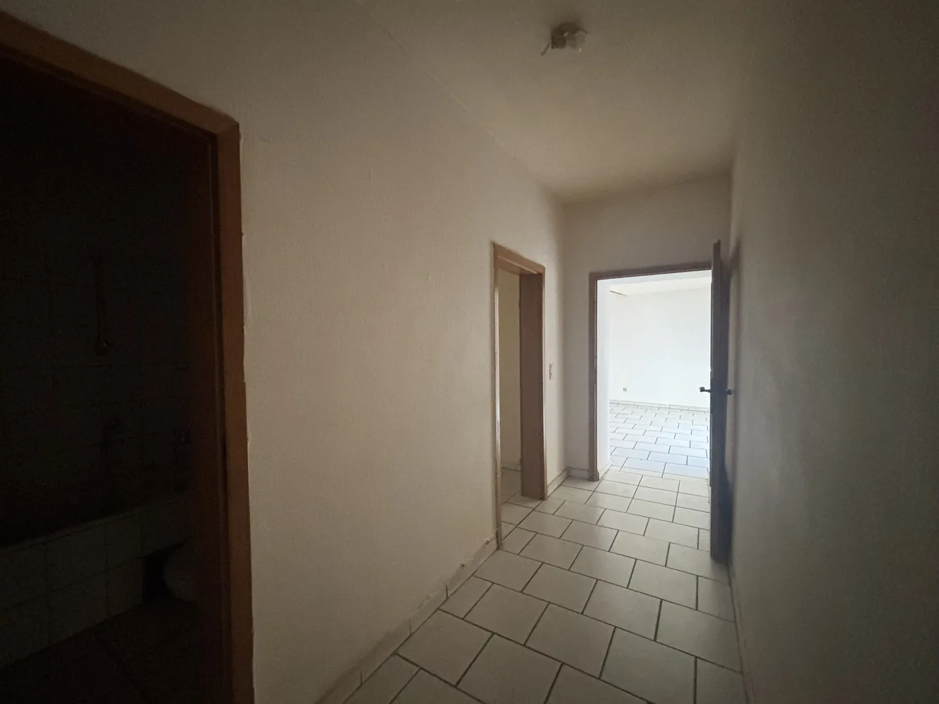 2 Zimmer Wohnung mit 79 m² in Essen – Bild 3