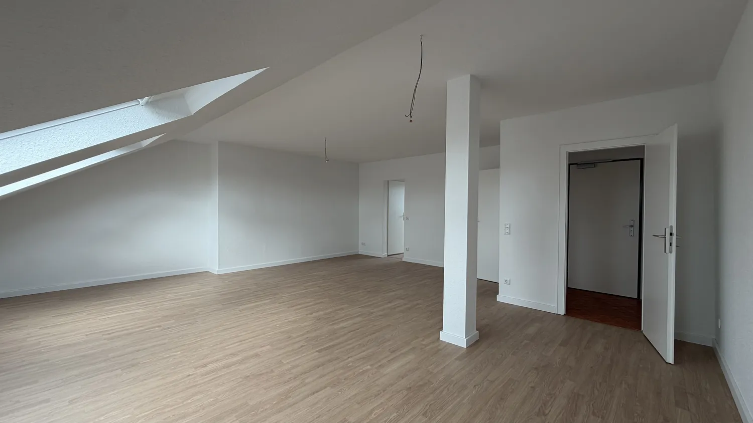 3 Zimmer Wohnung mit 79 m² in Düsseldorf – Bild 1