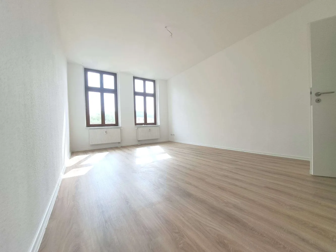 2 Zimmer Wohnung mit 75 m² in Magdeburg – Bild 1