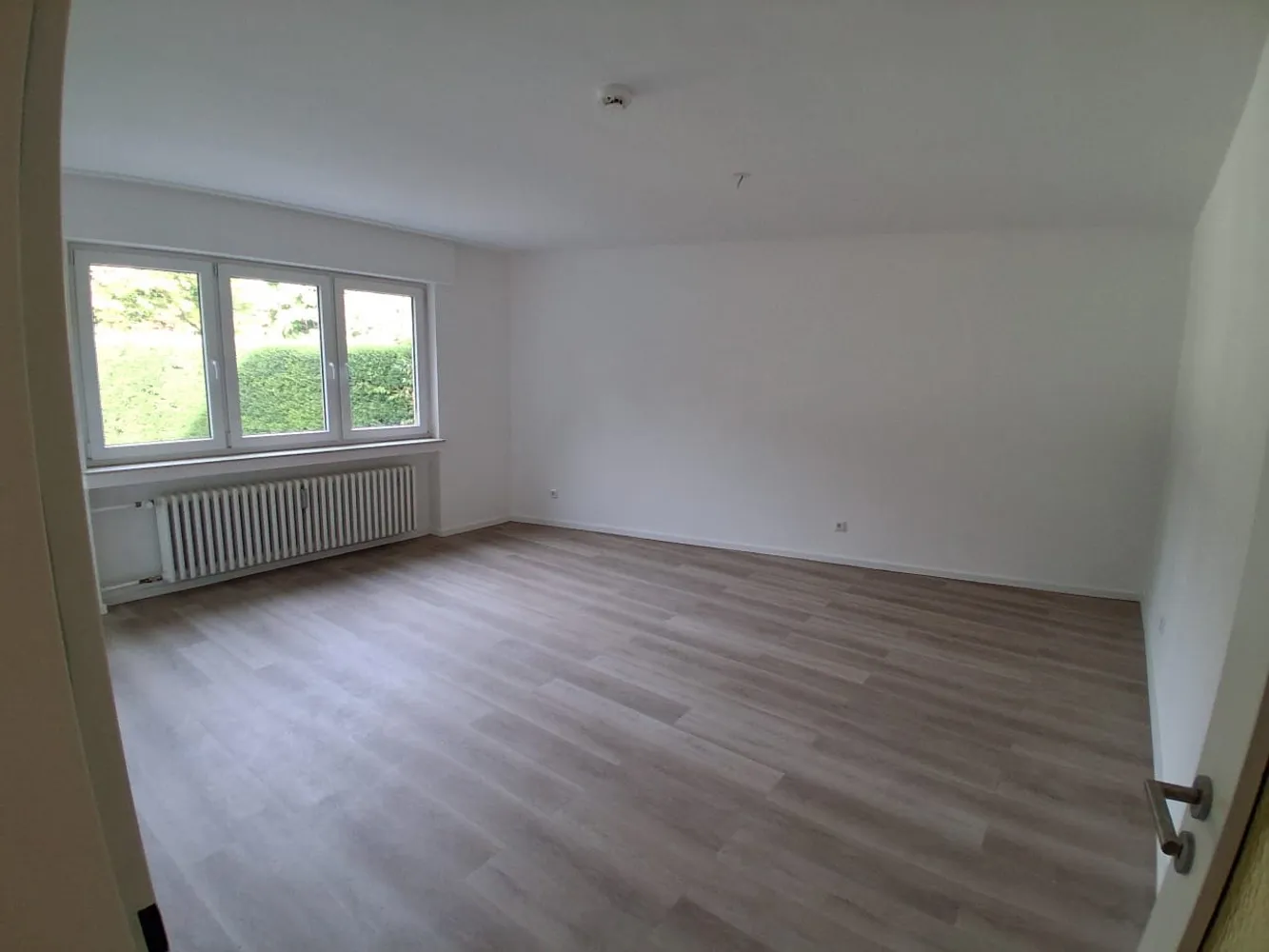 2 Zimmer Wohnung mit 62 m² in Leverkusen – Bild 2