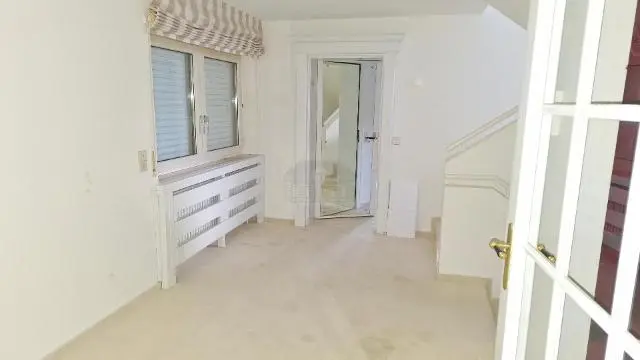 5 Zimmer Haus mit 213 m² in Rastatt – Bild 4