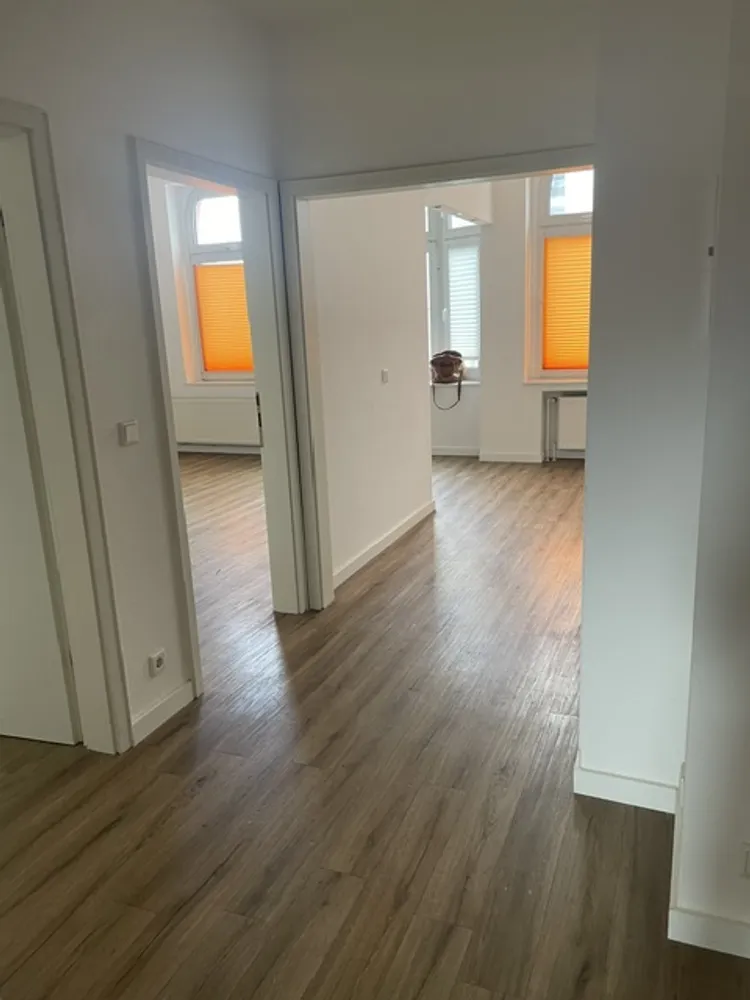 2 Zimmer Wohnung mit 66 m² in Krefeld – Bild 4