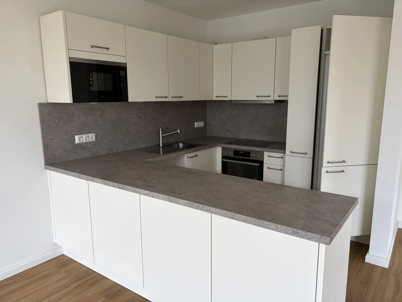 3 Zimmer Wohnung mit 96 m² in Wedel – Bild 3